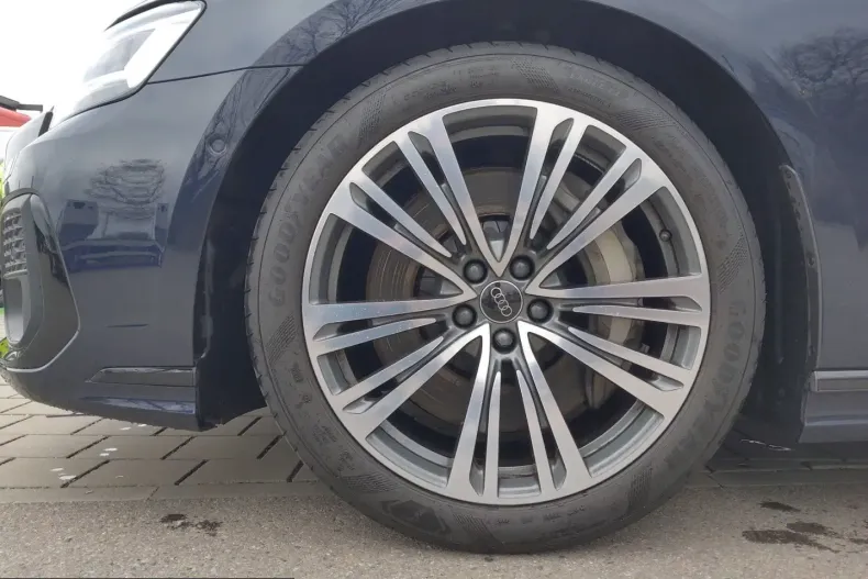 Audi A8 din 2025 cu 62.000 km - oferta AUD228087 - foto 8