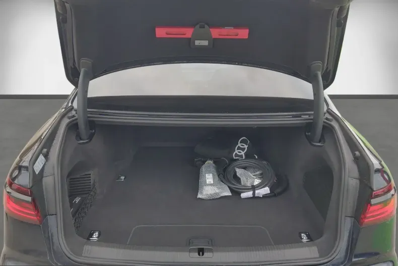 Audi A8 din 2025 cu 62.000 km - oferta AUD228087 - foto 13