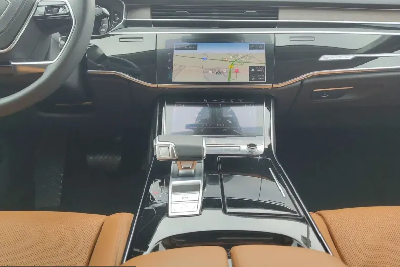 Audi A8 din 2025 cu 62.000 km - oferta AUD228087 - foto 14