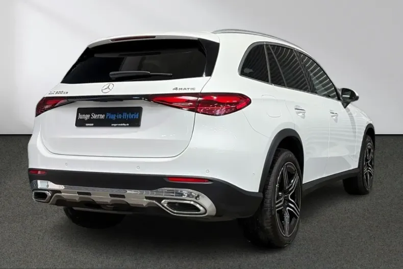 Mercedes-Benz GLC 300 (Clasa GLC) din 2023 cu 38.673 km - oferta MER228089 - foto 4