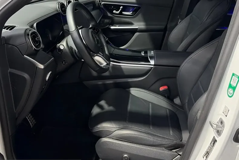 Mercedes-Benz GLC 300 (Clasa GLC) din 2023 cu 38.673 km - oferta MER228089 - foto 13