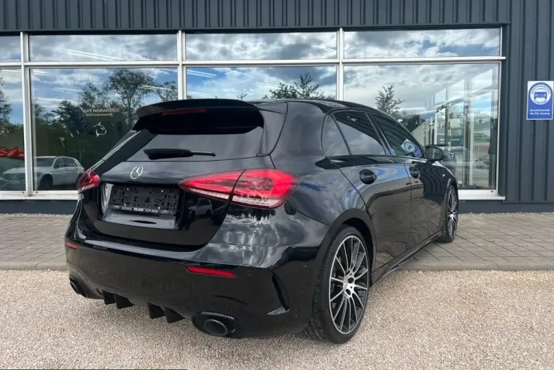 Mercedes-Benz A 35 AMG (Clasa A) din 2022 cu 37.890 km - oferta MER228092 - foto 2