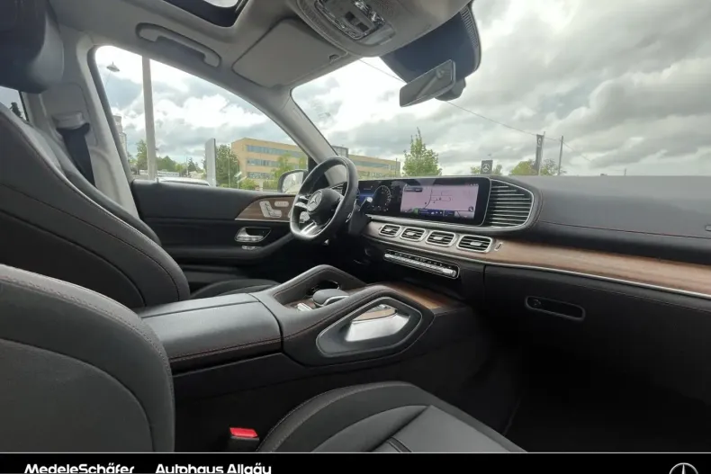 Mercedes-Benz GLE 53 AMG (Clasa GLE) din 2024 cu 30.795 km - oferta MER228093 - foto 14