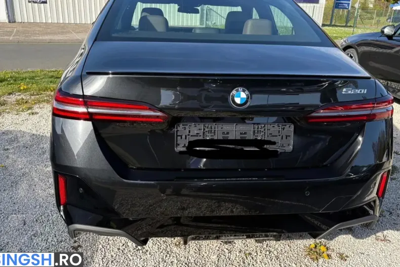 BMW 520 (Seria 5) din 2026 cu 51 km - oferta BMW228096 - foto 5