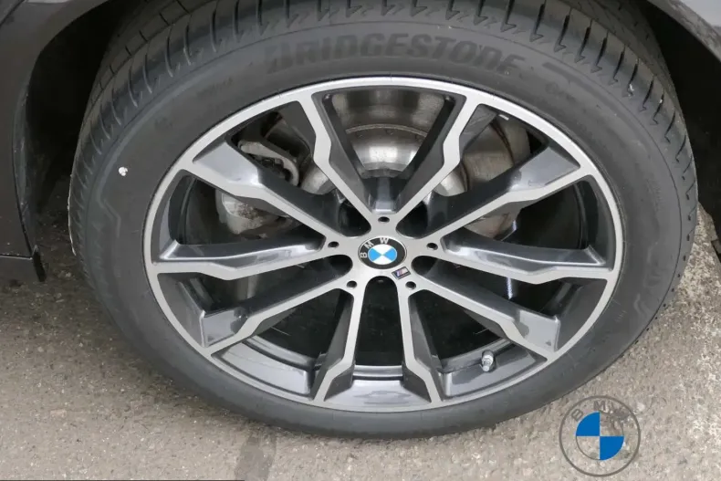 BMW X4 (Seria X) din 2025 cu 18.900 km - oferta BMW228108 - foto 9