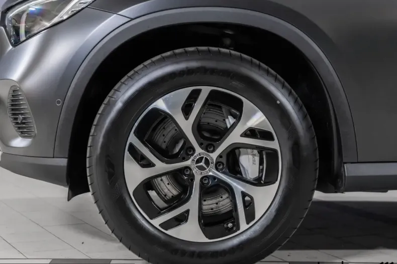 Mercedes-Benz GLC 400 (Clasa GLC) din 2023 cu 17.828 km - oferta MER228112 - foto 21