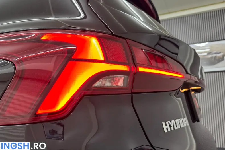 Hyundai Santa Fe din 2022 cu 68.800 km - oferta HYU228116 - foto 17