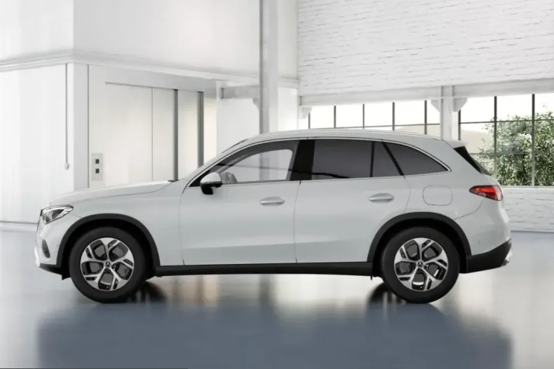 Mercedes-Benz GLC 300 (Clasa GLC) din 2024 cu 35.192 km - oferta MER228117 - foto 11