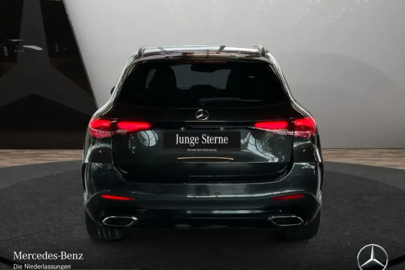 Mercedes-Benz GLC 300 (Clasa GLC) din 2023 cu 53.218 km - oferta MER228119 - foto 9