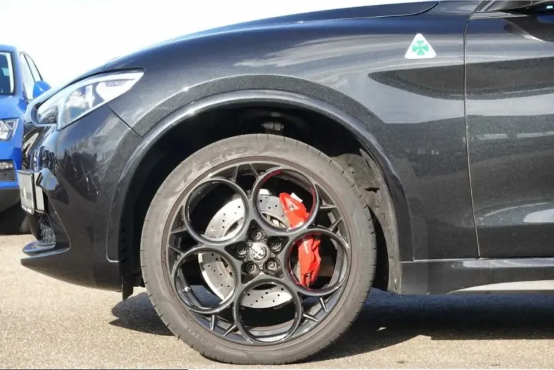 Alfa Romeo Stelvio din 2023 cu 32.000 km - oferta ALF228122 - foto 3