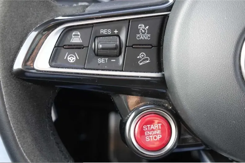 Alfa Romeo Stelvio din 2023 cu 32.000 km - oferta ALF228122 - foto 20