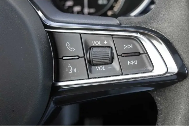Alfa Romeo Stelvio din 2023 cu 32.000 km - oferta ALF228122 - foto 21