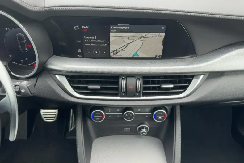 Alfa Romeo Stelvio din 2024 cu 23.550 km - oferta ALF228123 - foto 10