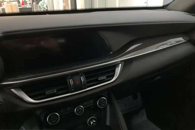 Alfa Romeo Stelvio din 2022 cu 26.850 km - oferta ALF228124 - foto 15