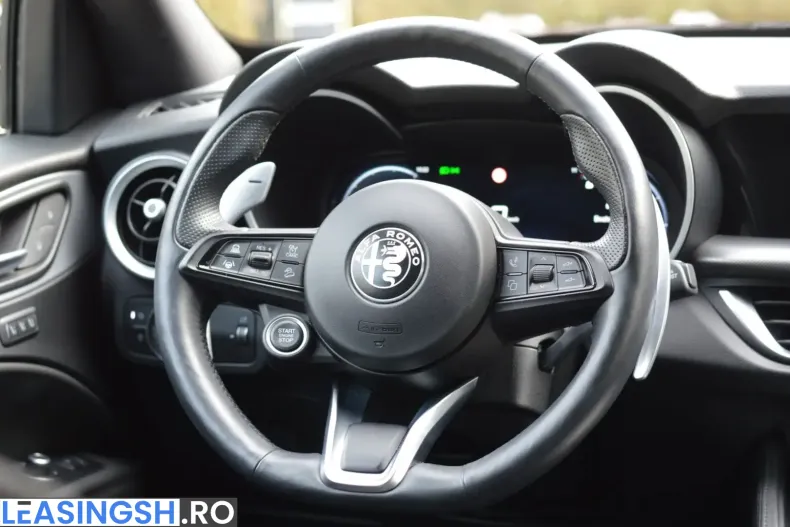 Alfa Romeo Stelvio din 2024 cu 42.719 km - oferta ALF228125 - foto 12