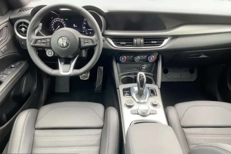 Alfa Romeo Stelvio din 2023 cu 15.000 km - oferta ALF228127 - foto 8