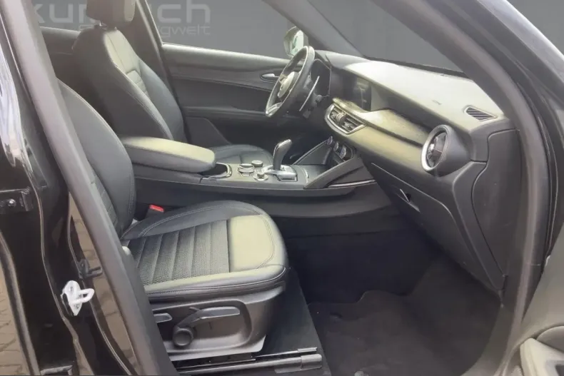 Alfa Romeo Stelvio din 2024 cu 25.450 km - oferta ALF228129 - foto 11
