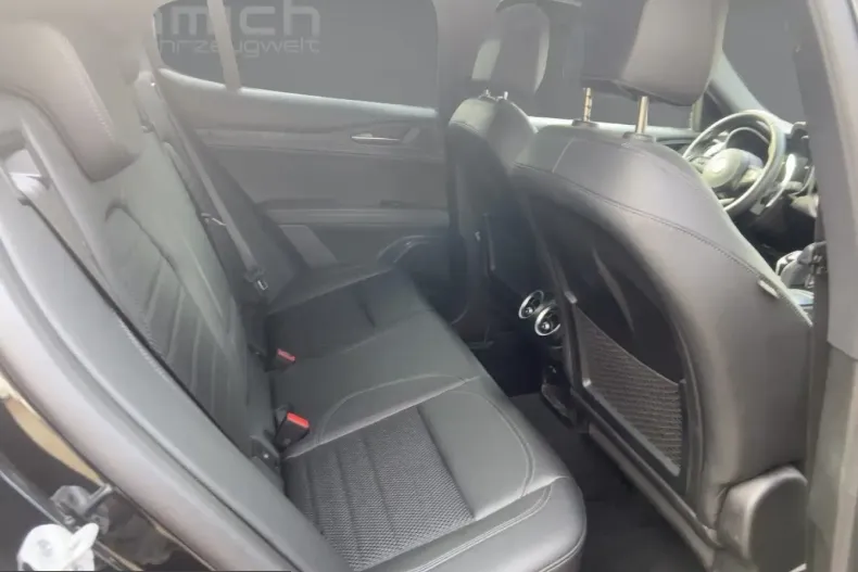 Alfa Romeo Stelvio din 2024 cu 25.450 km - oferta ALF228129 - foto 12