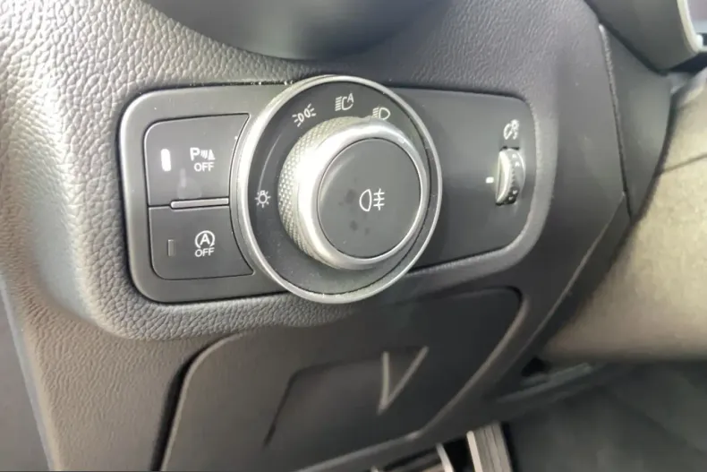 Alfa Romeo Stelvio din 2024 cu 25.450 km - oferta ALF228129 - foto 14