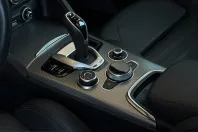 Alfa Romeo Stelvio din 2023 cu 60.950 km - oferta ALF228132 - foto 15