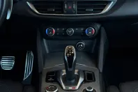 Alfa Romeo Stelvio din 2023 cu 60.950 km - oferta ALF228132 - foto 25