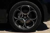 Alfa Romeo Stelvio din 2023 cu 60.950 km - oferta ALF228132 - foto 40