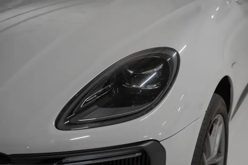 Porsche Macan din 2023 cu 51.800 km - oferta POR228137 - foto 13