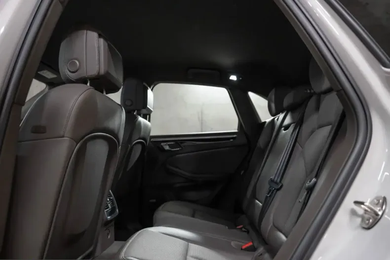 Porsche Macan din 2023 cu 51.800 km - oferta POR228137 - foto 17