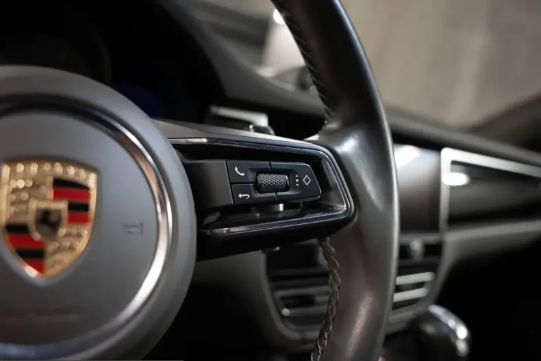 Porsche Macan din 2023 cu 51.800 km - oferta POR228137 - foto 29