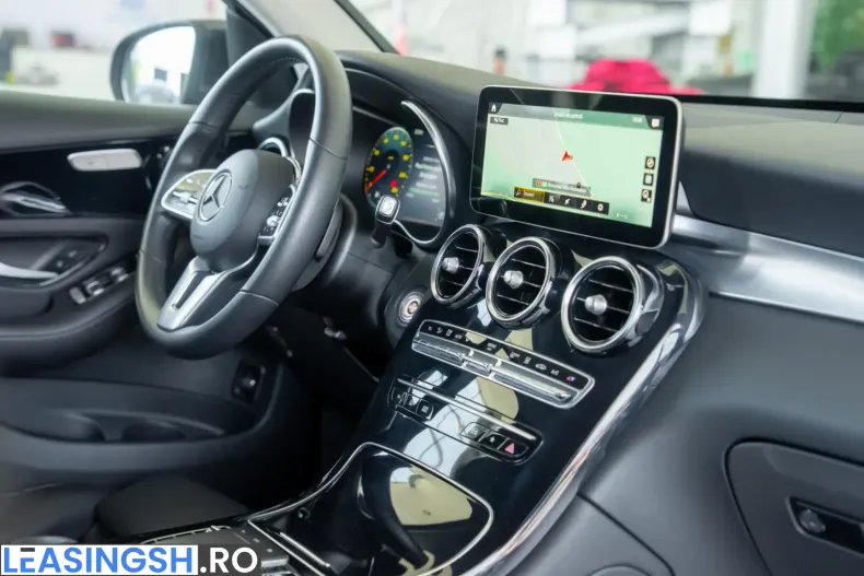 Mercedes-Benz GLC 200 (Clasa GLC) din 2022 cu 127.000 km - oferta MER228139 - foto 13