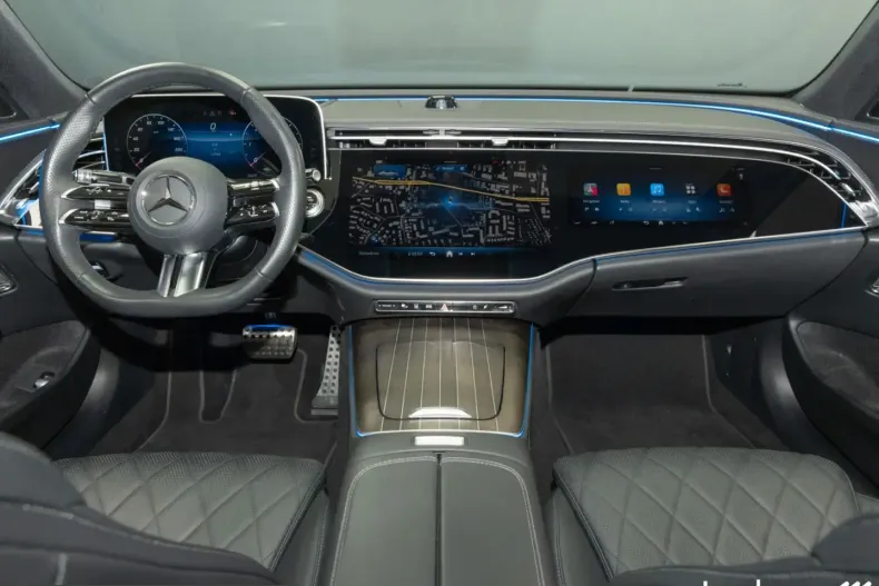 Mercedes-Benz E 450 (Clasa E) din 2024 cu 13.762 km - oferta MER228141 - foto 1