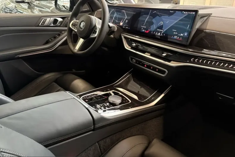 BMW X7 (Seria X) din 2025 cu 13.330 km - oferta BMW228142 - foto 5