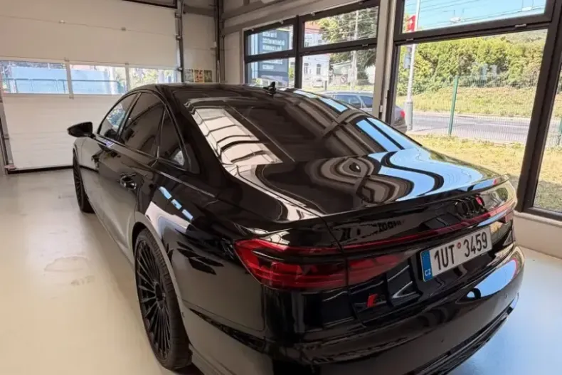 Audi S8 din 2022 cu 60.000 km - oferta AUD228159 - foto 4
