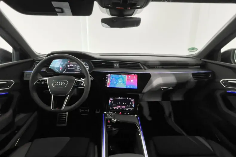Audi Q8 din 2024 cu 7.581 km - oferta AUD228163 - foto 14