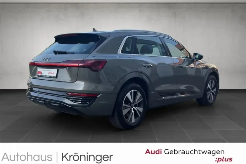 Audi Q8 din 2024 cu 19.293 km - oferta AUD228164 - foto 2
