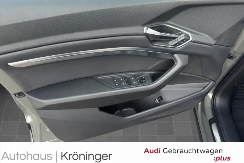 Audi Q8 din 2024 cu 19.293 km - oferta AUD228164 - foto 8