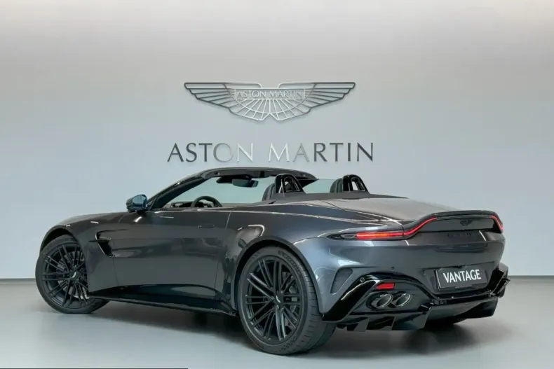 Aston Martin V8 Vantage din 2025 cu 5.000 km - oferta AST228167 - foto 3