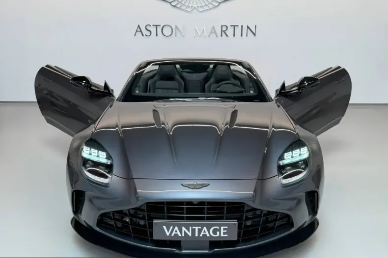 Aston Martin V8 Vantage din 2025 cu 5.000 km - oferta AST228167 - foto 5