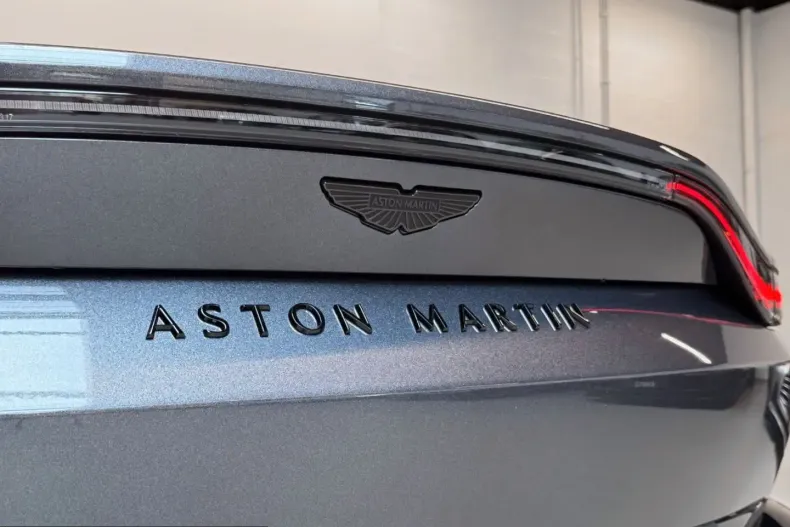 Aston Martin V8 Vantage din 2025 cu 5.000 km - oferta AST228167 - foto 15