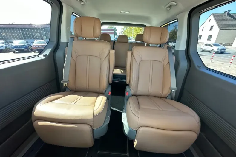 Hyundai Staria din 2022 cu 28.800 km - oferta HYU228169 - foto 15