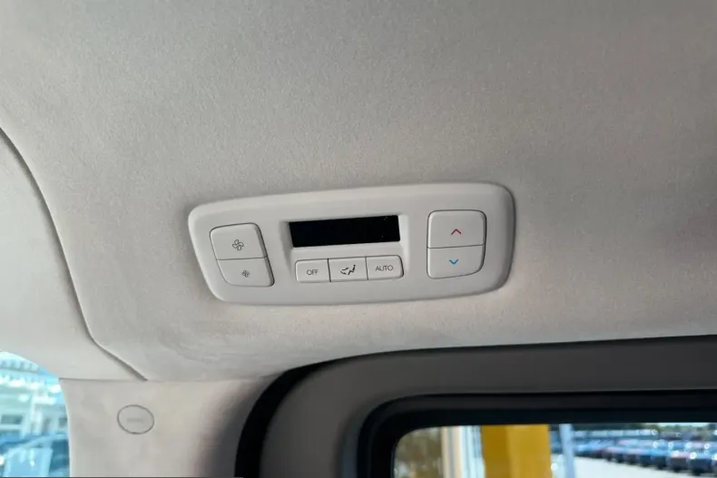 Hyundai Staria din 2022 cu 28.800 km - oferta HYU228169 - foto 19