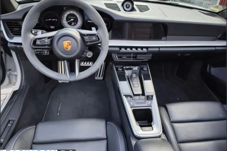 Porsche 992 din 2024 cu 9.580 km - oferta POR228175 - foto 5