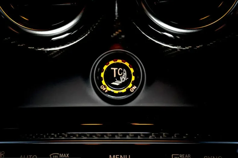 Mercedes-Benz AMG GT (Clasa GT) din 2022 cu 2.460 km - oferta MER228188 - foto 23