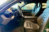 Porsche Taycan din 2024 cu 1.881 km - oferta POR228189 - foto 9