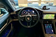 Porsche Taycan din 2024 cu 1.881 km - oferta POR228189 - foto 17