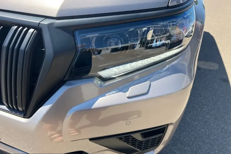 Toyota Land Cruiser din 2023 cu 37.000 km - oferta TOY228196 - foto 7