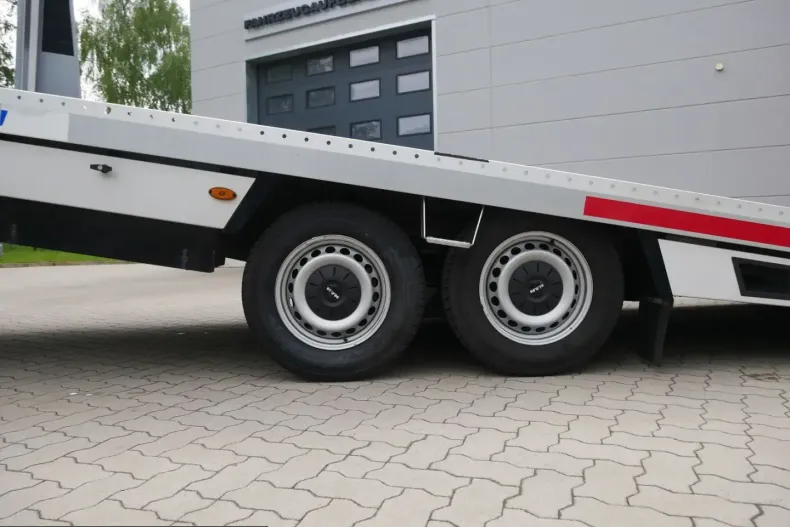 MAN TGE din 2024 cu 27.890 km - oferta MAN228204 - foto 23