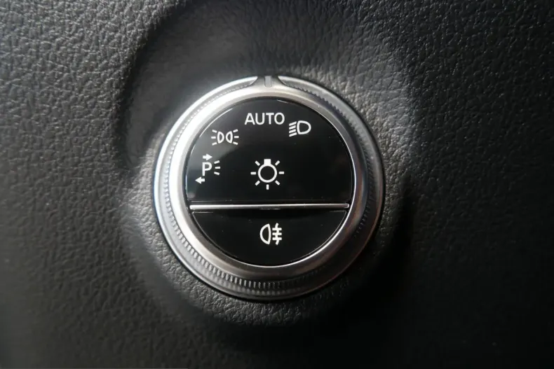 Mercedes-Benz CLE 450 (Clasa CLE) din 2025 cu 10.962 km - oferta MER228205 - foto 15