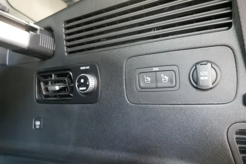 Kia Sorento din 2024 cu 26.375 km - oferta KIA228207 - foto 31