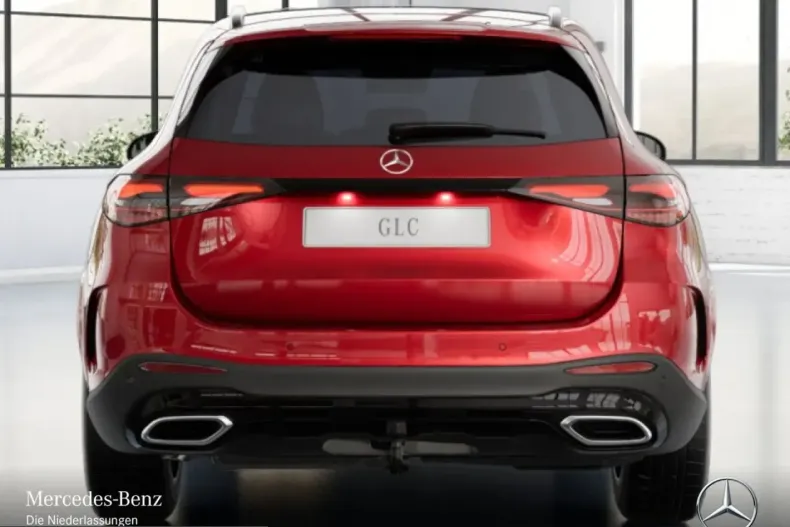Mercedes-Benz GLC 300 (Clasa GLC) din 2023 cu 50.392 km - oferta MER228210 - foto 6